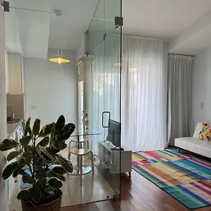 In Santos Lisbona