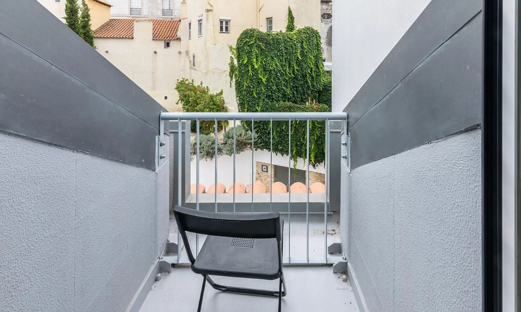 Portas Do Ceu Apartment Lisbon